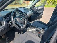 Gebraucht BMW X1 143 PS (105 kW) 2010 Schwarz SUV