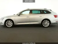 Gebraucht Skoda Superb Style 150 PS (110 kW) 2018 Silber Kombi