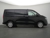 Gebraucht VW T7 Style 150 PS (110 kW) 2025 Midnight black Van