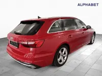 Gebraucht Audi A4 Advanced 163 PS (119 kW) 2022 Rot Kombi
