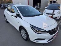 Gebraucht Opel Astra Selection 90 PS (66 kW) 2018 Weiß Kleinwagen