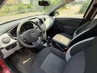 Gebraucht Dacia Sandero Ambiance 75 PS (55 kW) 2014 Rot Limousine