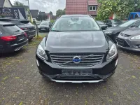 Gebraucht Volvo XC60 Momentum 190 PS (139 kW) 2015 Schwarz SUV