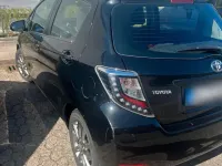 Gebraucht Toyota Yaris 69 PS (50 kW) 2014 Schwarz Kleinwagen