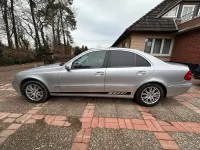 Gebraucht Mercedes E240 177 PS (130 kW) 2003 Silber Limousine