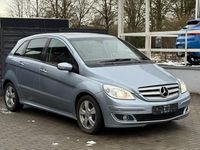 Gebraucht Mercedes B200 140 PS (102 kW) 2007 Blau Van / Kleinbus