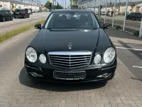 Gebraucht Mercedes E280 Avantgarde 190 PS (139 kW) 2008 Schwarz Limousine