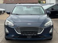 Gebraucht Ford Focus Cool & Connect 120 PS (88 kW) 2020 Blau Limousine