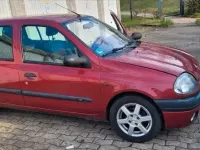 Gebraucht Renault Clio II 75 PS (55 kW) 2000 Rot Kleinwagen