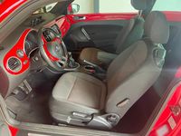 Gebraucht VW Beetle Design 140 PS (102 kW) 2013 Rot Kleinwagen