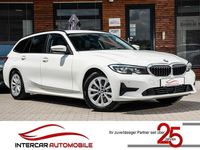 Gebraucht BMW 330 Advantage 265 PS (194 kW) 2020 Alpinweiss iii Kombi