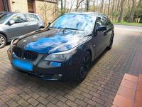 Gebraucht BMW 525 197 PS (144 kW) 2008 Schwarz Limousine