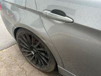 Gebraucht BMW 320 163 PS (119 kW) 2012 Grau Kombi