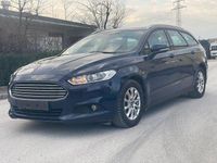 Gebraucht Ford Mondeo Business Edition 160 PS (117 kW) 2016 Blau Limousine