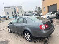 Gebraucht VW Jetta Comfortline 140 PS (102 kW) 2008 Grau Limousine