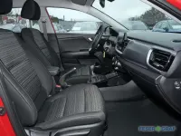 Nuevo Kia Stonic Vision 101 CV (74 kW) 2026 Rojo SUV