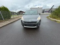 Gebraucht Peugeot Partner Tepee Active 120 PS (88 kW) 2013 Grau Van / Kleinbus