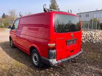 Gebraucht VW Transporter 102 PS (75 kW) 2008 Rot Van