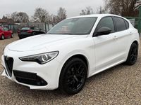Gebraucht Alfa Romeo Stelvio Veloce 209 PS (153 kW) 2021 Weiß SUV