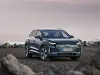 Neu Audi Q4 e-tron 150 kW (204 PS) 2026 Grau SUV