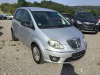 Gebraucht Lancia Musa Gold 95 PS (69 kW) 2011 Van / Kleinbus