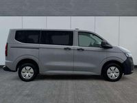 Neu VW Caravelle 150 PS (110 kW) 2026 Stone grey SUV