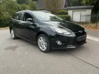 Gebraucht Ford Focus 182 PS (133 kW) 2013 Schwarz Kombi