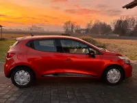 Gebraucht Renault Clio IV 90 PS (66 kW) 2013 Rot Limousine