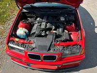 Gebraucht BMW 323 170 PS (125 kW) 1998 Rot Coupé