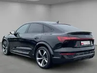 Gebraucht Audi SQ8 Sportback e-tron Comfort 369 kW (503 PS) 2023 Schwarz SUV