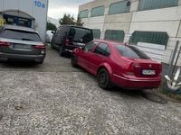 Usata VW Bora 101 CV (74 kW) 2002 Rosso Berlina