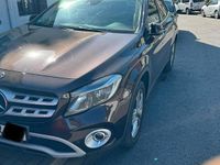 Usata Mercedes 220 177 CV (130 kW) 2017 Marrone SUV