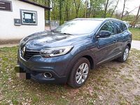 Gebraucht Renault Kadjar LIMITED 131 PS (96 kW) 2018 Grau SUV