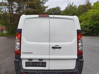Gebraucht Peugeot Expert 128 PS (94 kW) 2014 Weiß Van