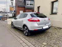 Gebraucht Renault Mégane III 110 PS (80 kW) 2011 Silber Limousine