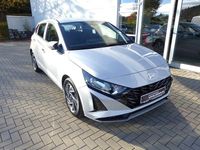 Gebraucht Hyundai i20 Trend 101 PS (74 kW) 2025 Grau Limousine