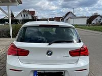 Gebraucht BMW 116 109 PS (80 kW) 2015 Weiß Kleinwagen