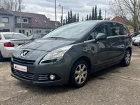 Gebraucht Peugeot 5008 Premium 109 PS (80 kW) 2009 Grau Van / Kleinbus