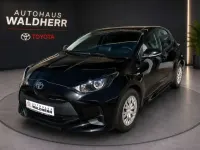 Gebraucht Toyota Yaris Comfort 72 PS (52 kW) 2022 Mysticschwarz mica Kleinwagen