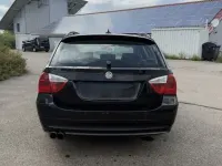 Gebraucht BMW 325 197 PS (144 kW) 2008 Schwarz Kombi