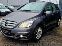 Gebraucht Mercedes B200 136 PS (100 kW) 2010 Grau Van / Kleinbus