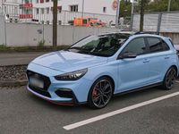 gebraucht Hyundai i30 mit Garantie 10/26 neuwertig