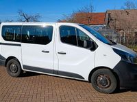 Gebraucht Opel Vivaro 125 PS (91 kW) 2017 Weiß Van / Kleinbus