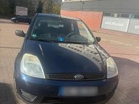 Gebraucht Ford Fiesta 80 PS (58 kW) 2005 Blau Kleinwagen