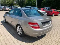 Gebraucht Mercedes C200 184 PS (135 kW) 2008 Cubanitsilber  metallic Limousine
