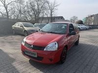 Gebraucht Renault Clio II Authentique 75 PS (55 kW) 2011 Hellrot Kleinwagen