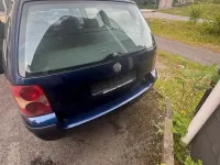 Usata VW Passat 131 CV (96 kW) 2004 Blu Station wagon