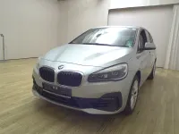 Gebraucht BMW 218 Gran Tourer Advantage 150 PS (110 kW) 2021 Silber Van / Kleinbus
