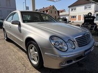 Gebraucht Mercedes E220 Elegance 150 PS (110 kW) 2003 Silber Limousine