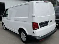 Gebraucht VW Transporter 110 PS (80 kW) 2022 Candyweiß Van